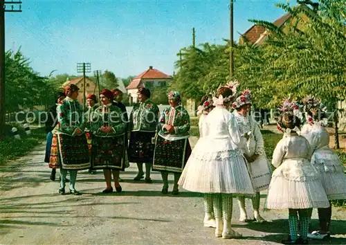 AK / Ansichtskarte Trachten_Ungarn Sioagard 