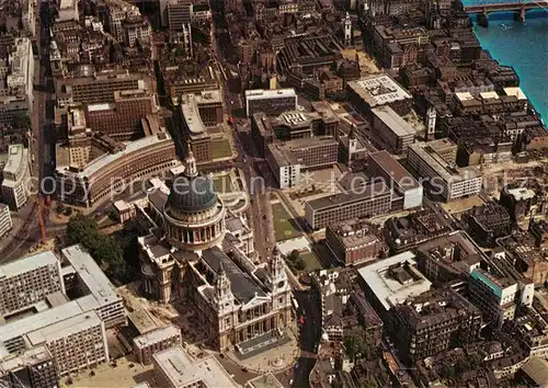 AK / Ansichtskarte London Fliegeraufnahme Saint Paul Cathedral London