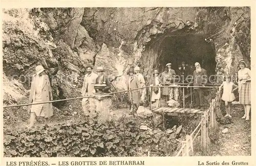 AK / Ansichtskarte Betharram Les Grottes Betharram