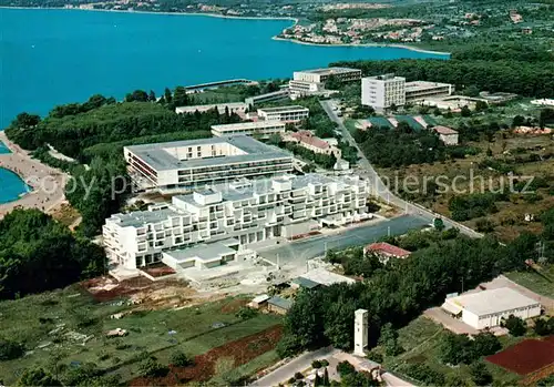 AK / Ansichtskarte Zadar_Zadra_Zara Borik Hotel Strand Fliegeraufnahme Zadar_Zadra_Zara