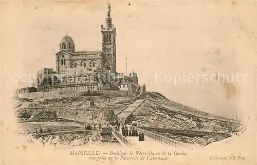 AK / Ansichtskarte Marseille_Bouches du Rhone Basilique de Notre Dame de la Garde Marseille
