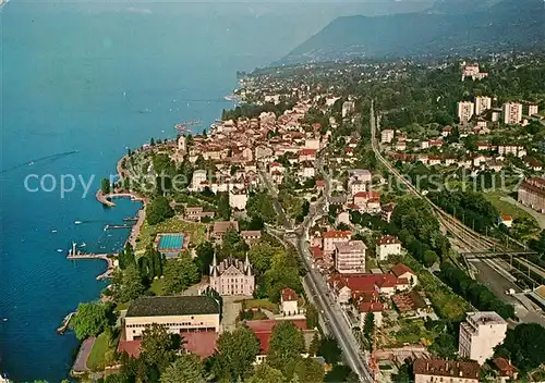 AK / Ansichtskarte Evian les Bains_Haute_Savoie Vue aerienne de la Station depuis le lycee Anna de Noaille Evian les Bains_Haute