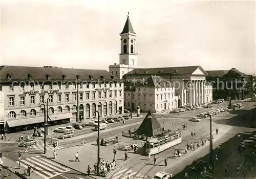 AK / Ansichtskarte Strassenbahn Karlsruhe Marktplatz Dresdner Bank  