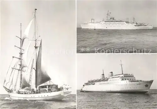AK / Ansichtskarte Schiffe_Ships_Navires Segelschulschiff Wilhelm Pieck MS V?lkerfreundschaft F?hrschiff Sassnitz 