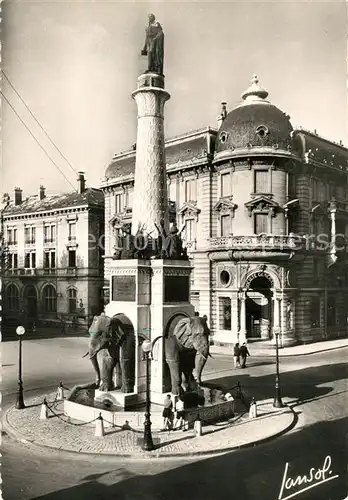 AK / Ansichtskarte Chambery_Savoie Fontaine des Elephants  Chambery Savoie