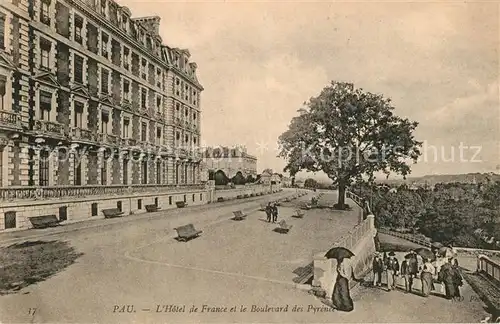 AK / Ansichtskarte Pau Hotel de France et Boulevard des Pyrenees Pau