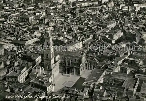 AK / Ansichtskarte Lecce Duomo e Campanile dall  aereo Lecce