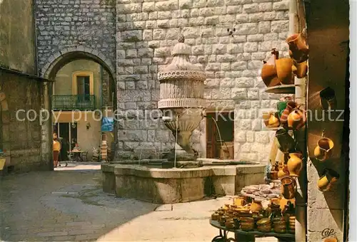 AK / Ansichtskarte Vence la Jolie Fontaine du Peyra Vence la Jolie