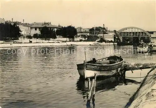 AK / Ansichtskarte Port de Bouc Canal du Rhone Port de Bouc
