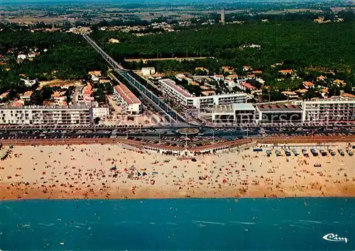 AK / Ansichtskarte Saint_Jean_de_Monts Vue panoramique aerienne la plage et lavenue de la foret Saint_Jean_de_Monts