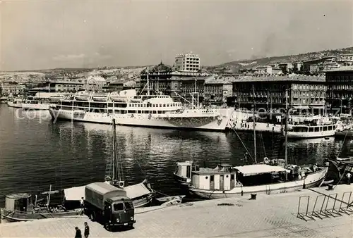 AK / Ansichtskarte Rijeka_Fiume Hafen Rijeka Fiume