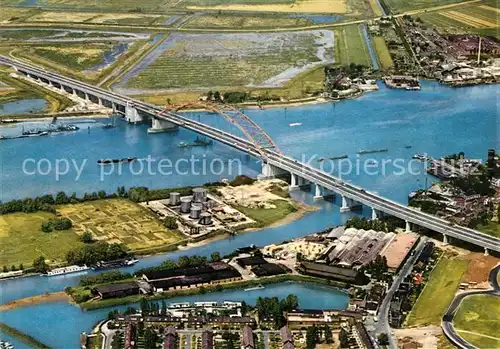 AK / Ansichtskarte Rotterdam Van Brienenoordbrug Fliegeraufnahme Rotterdam