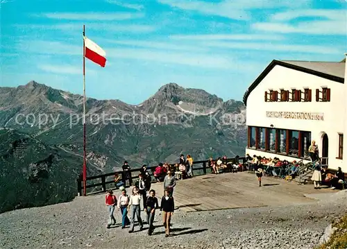 AK / Ansichtskarte Lech_Vorarlberg Ruefikopfbahn Bergstation mit Braunarlspitze und Mohnenfluh Lech Vorarlberg