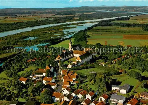 AK / Ansichtskarte Reichersberg_Inn Fliegeraufnahme mit Augustiner Chorherrenstift  Reichersberg Inn