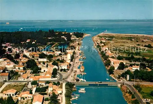 AK / Ansichtskarte Ile_d_Oleron Le Chenal de la Perrotine a gauche Fort Boyard Vue aerienne Ile_d_Oleron