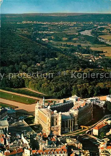 AK / Ansichtskarte Saint Germain en Laye Vue aerienne situant le Chateau  Saint Germain en Laye
