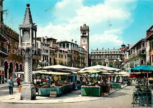AK / Ansichtskarte Verona_Veneto Piazza delle Erbe Marktplatz Verona Veneto
