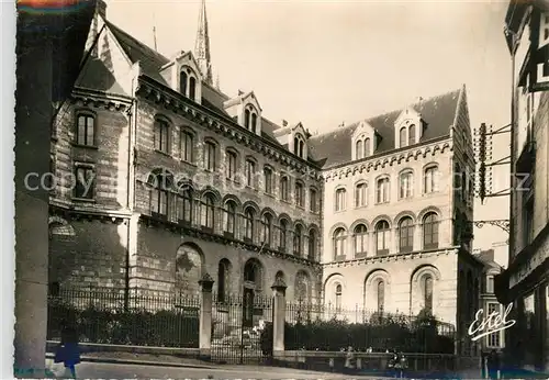 AK / Ansichtskarte Angers Musee des Tapisseries Palais episcopal Angers