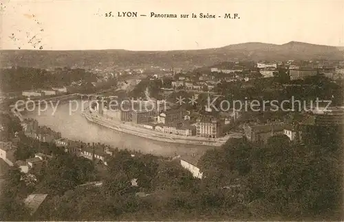 Lyon_France Panorama sur la Saone Lyon France