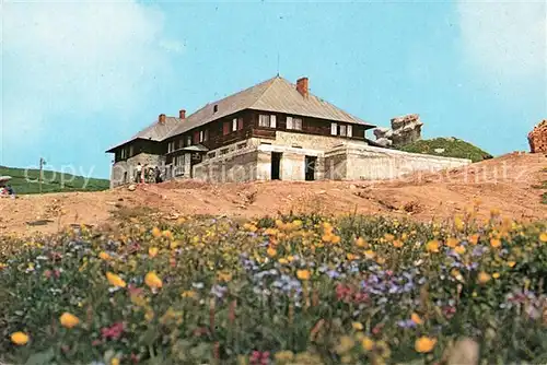 Muntii_Bucegi Cabana Babele Muntii Bucegi