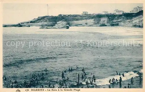 AK / Ansichtskarte Biarritz_Pyrenees_Atlantiques Bain Grande Plage Biarritz_Pyrenees