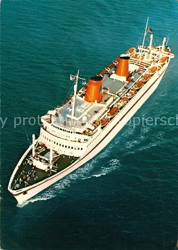 AK / Ansichtskarte Schiffe_Ships_Navires MS Europa  
