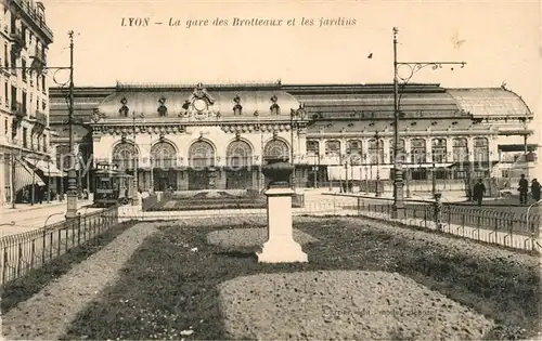 AK / Ansichtskarte Lyon_France Gare des Brotteaux et les jardins Lyon France