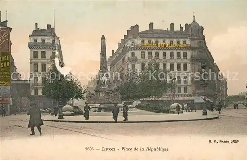 AK / Ansichtskarte Lyon_France Place de la Republique Monument Lyon France