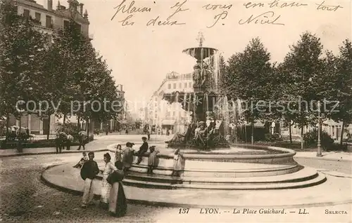 AK / Ansichtskarte Lyon_France Place Guichard Fontaine Lyon France