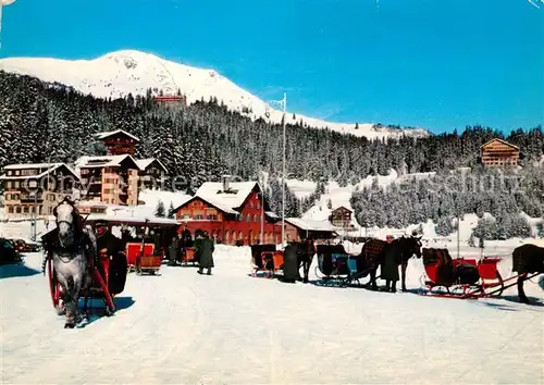 AK / Ansichtskarte Arosa_GR Bahnhof Pferdeschlitten Wintersportplatz Alpen Arosa_GR