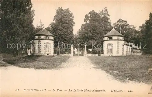 AK / Ansichtskarte Rambouillet Parc Laiterie Marie Antoinette Rambouillet