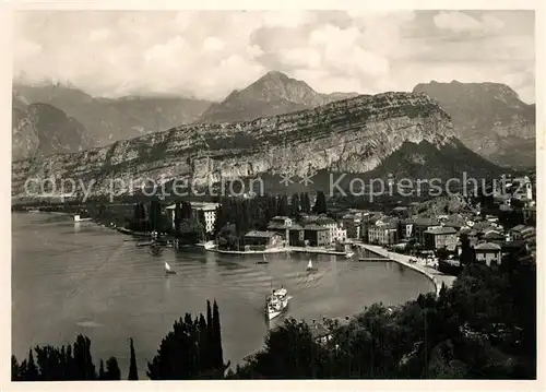 Torbole_Lago_di_Garda Seepartie Torbole_Lago_di_Garda