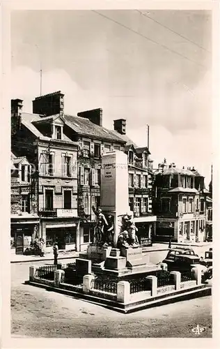 AK / Ansichtskarte La_Ferte Mace Place et Monument La_Ferte Mace