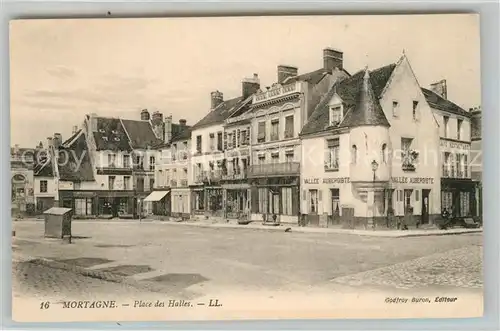 AK / Ansichtskarte Mortagne au Perche Place des Halles Mortagne au Perche