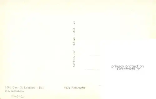 Bari_Puglia Regia Universita Monumento Umberto I Bari Puglia