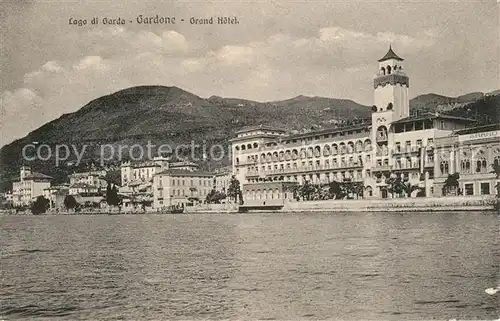 Gardone_Riviera_Lago_di_Garda Grand Hotel Gardone_Riviera
