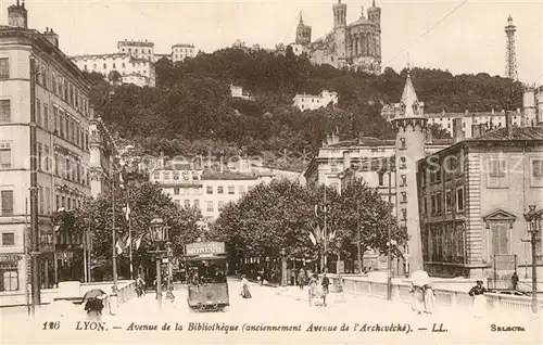 Lyon_France Avenue de la Bibliotheque anciennement Avenue de l Archeveche Tram Lyon France