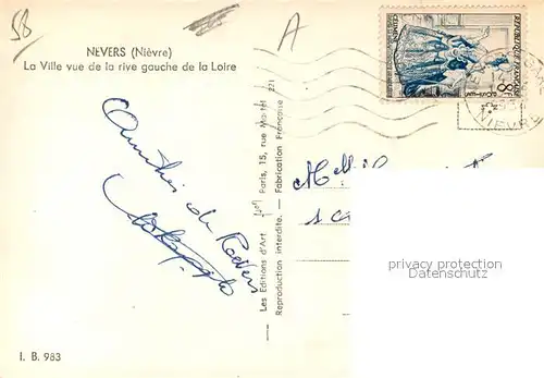 Nevers_Nievre La Ville vue de la rive gauche de la Loire Nevers Nievre