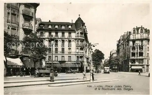 Lyon_France Place Jules Ferry et le Boulevard des Belges Lyon France