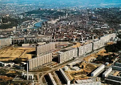Lyon_France Vue aerienne sur la Dechere la Vallee de la Saone et Fouviere Lyon France