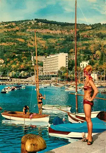 Grignano Sullo sfondo il nuovo Adriatico Palace Hotel  Grignano