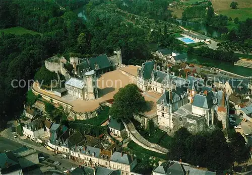 Saint Aignan_Loir et Cher Chateau Renaissance et les vestiges de la forteresse feodale vue aerienne Saint Aignan Loir et Cher
