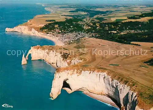 Etretat Vue aerienne sur les falaises La Manneporte Etretat