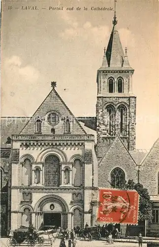 Laval_Mayenne Portail sud de la Cathedrale de la Sainte Trinite Laval Mayenne