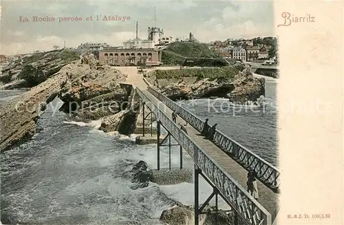 Biarritz_Pyrenees_Atlantiques La Roche percee et l Atalaye Biarritz_Pyrenees