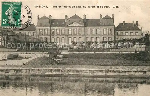 Soissons_Aisne Hotel de Ville vu du Jardin et du Port Soissons Aisne
