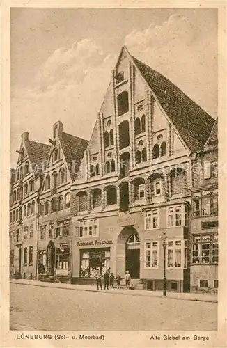 Lueneburg Alte Giebel am Berge Lueneburg