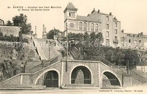 Nantes_Loire_Atlantique Escalier des Cent Marches Statue de Sainte Anne Nantes_Loire_Atlantique