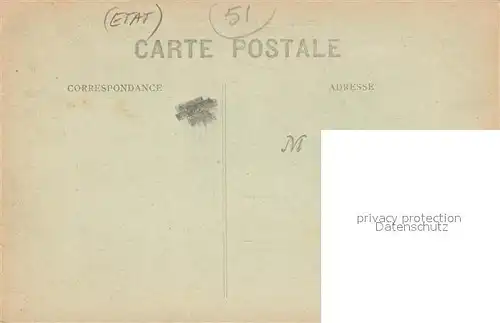 Reims_Champagne_Ardenne dans les ruines apres la retraite des Allemands Place d Erlon Cathedrale Grande Guerre 1. Weltkrieg Reims_Champagne_Ardenne