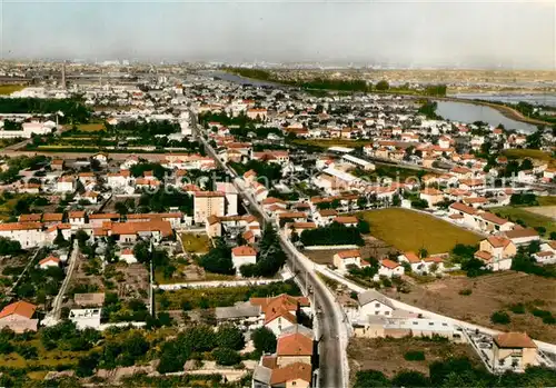 Decines Charpieu Vue generale aerienne Decines Charpieu